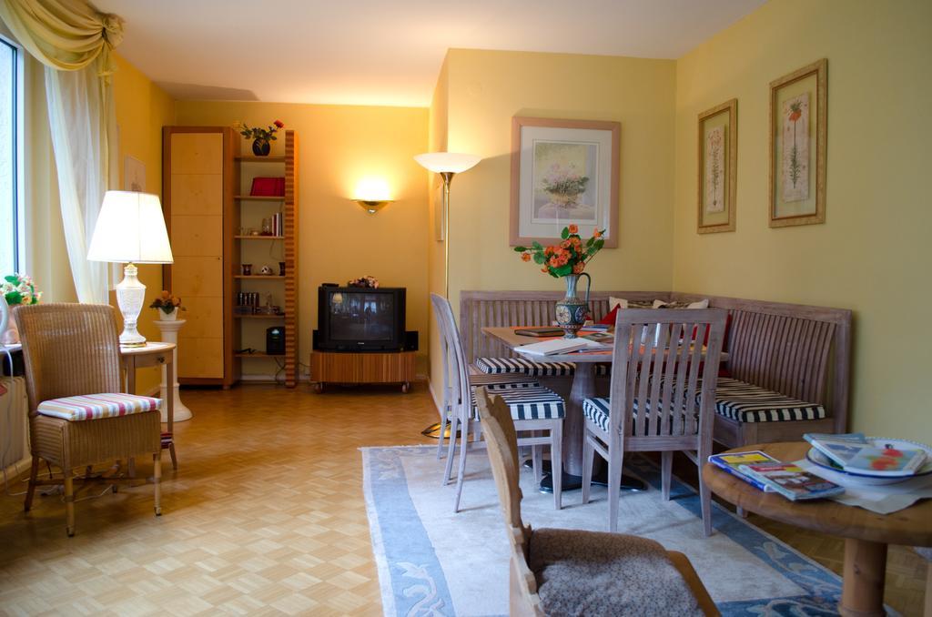 Bed and Breakfast Haus Helvetia Bad Orb Esterno foto